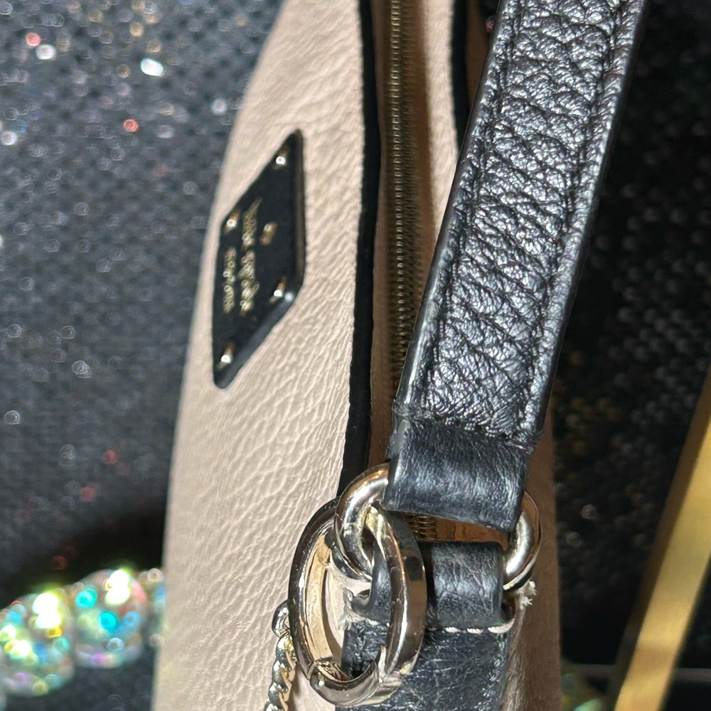 Kate Spade Black and Cream Pebbled Leather Shoulder Bag 11” x 10” NWOT - Picture 7 of 17